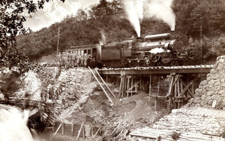 Ripristino della ferrovia a Bagni di Lusnizza dopo l’alluvione del 1903